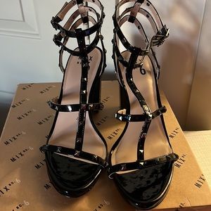 Mix No. 6 M6 Kamari sandals size 9